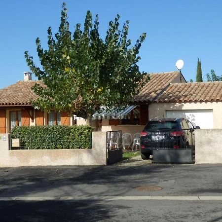Pretty Villa With Above Ground Pool Saint-Genies-de-Fontedit Exterior foto